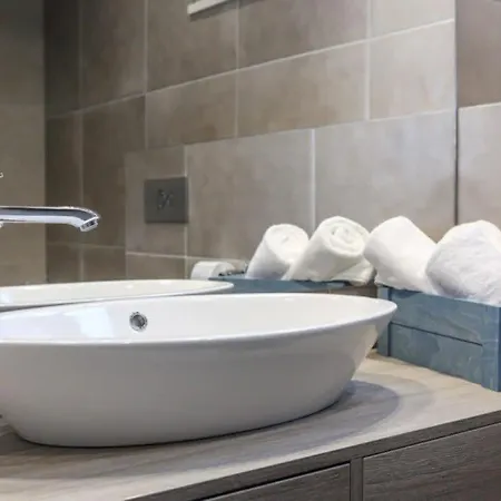 Villa Elegant Cozy With Beautiful Features *